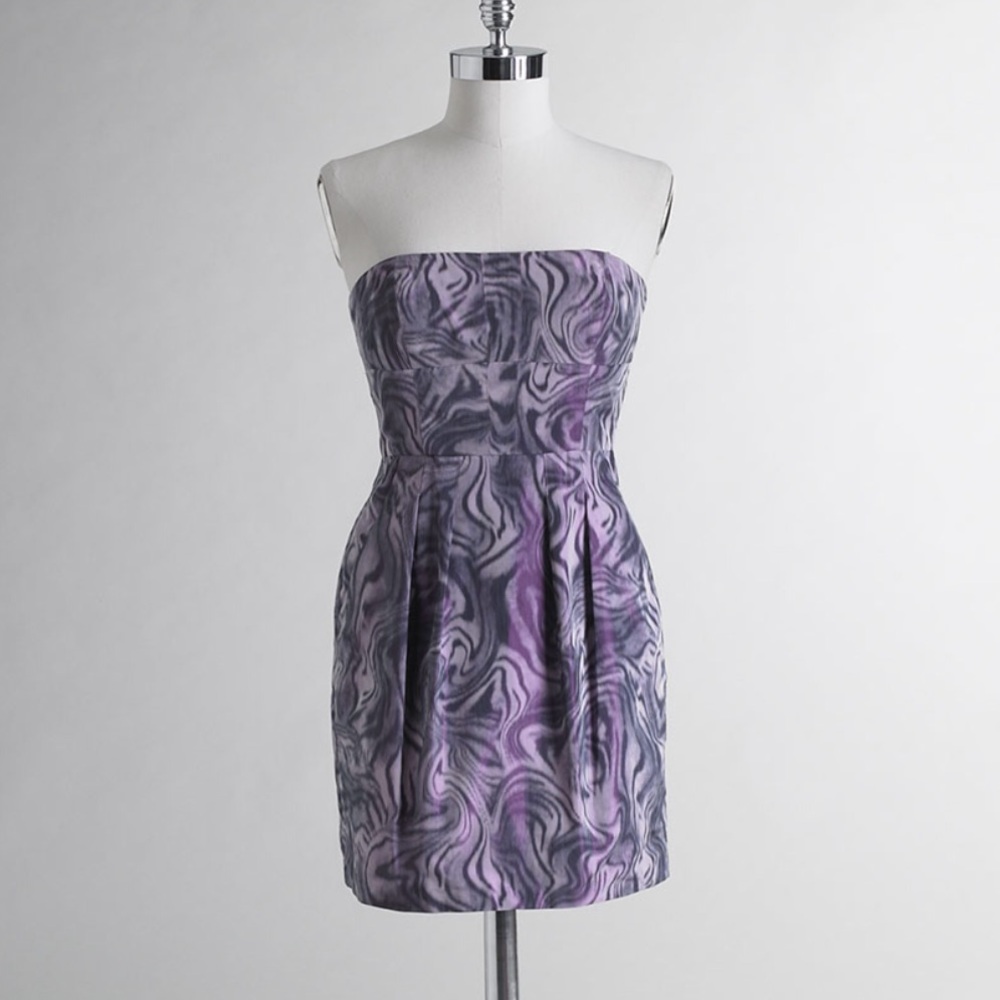 BGBG Strapless Swirl Dress